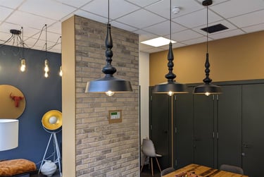 1 bed studio, Calton Road, Holyrood, Edinburgh, EH88DP - Image 15